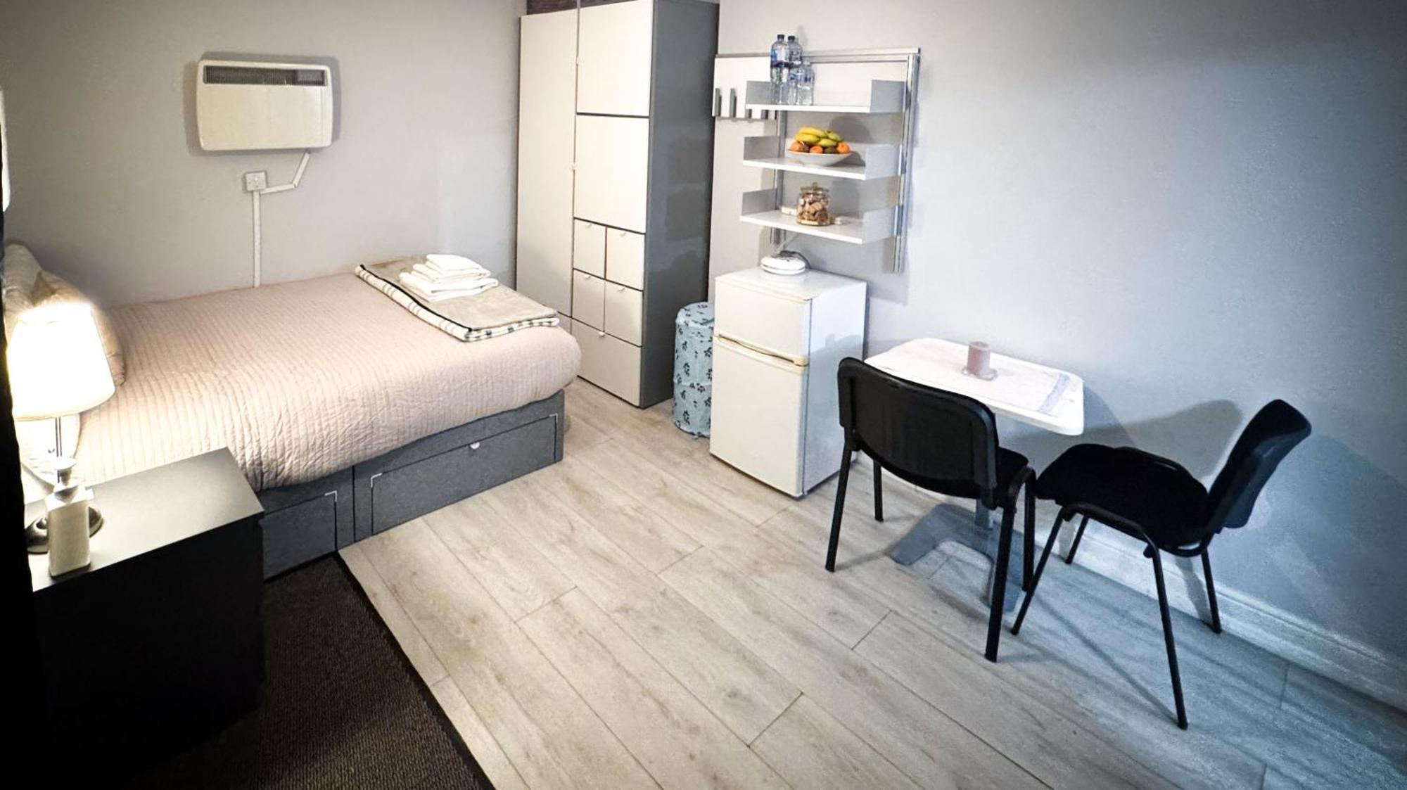 Queensborough Apartment,